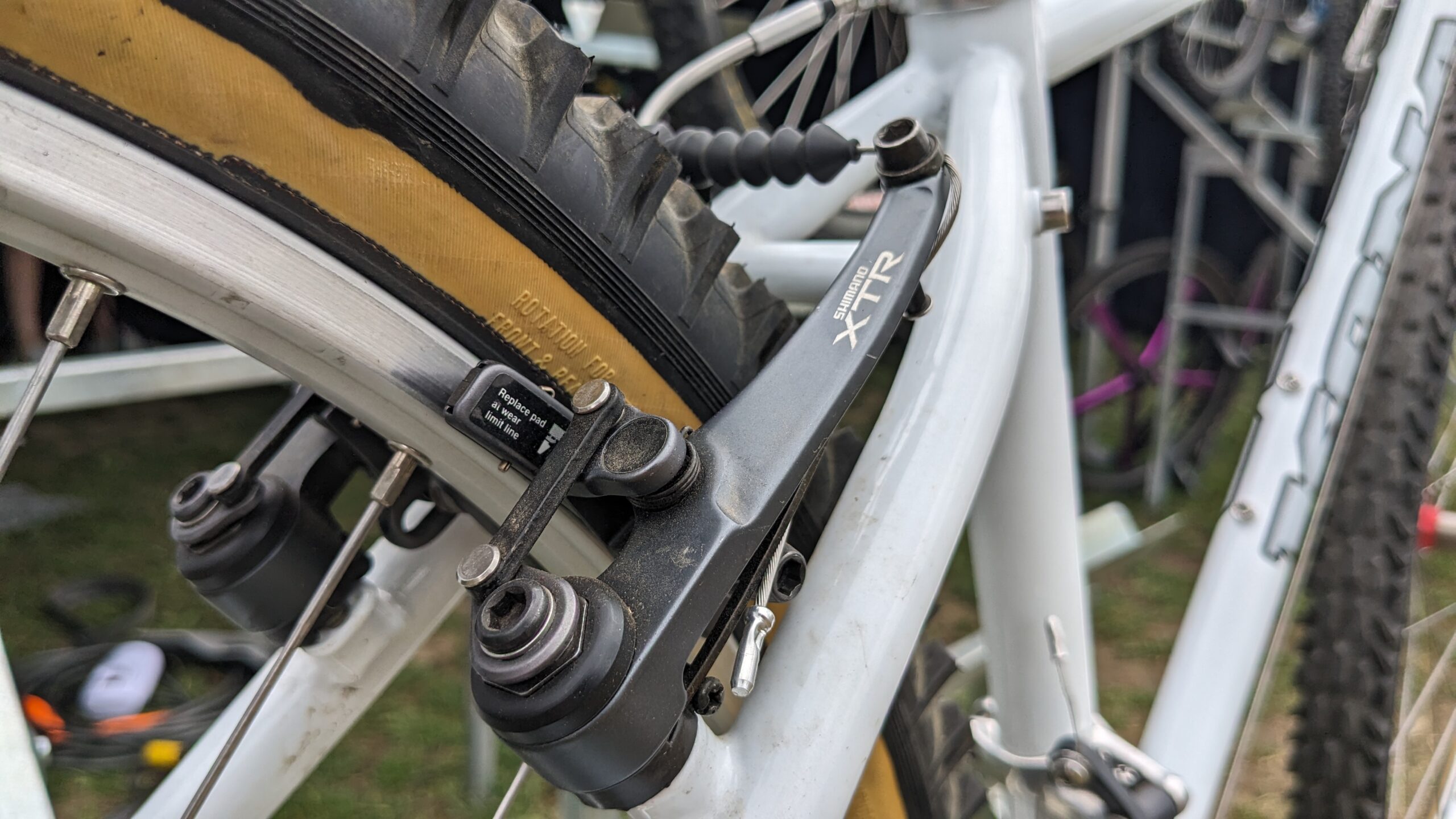 Shimano XTR V brake