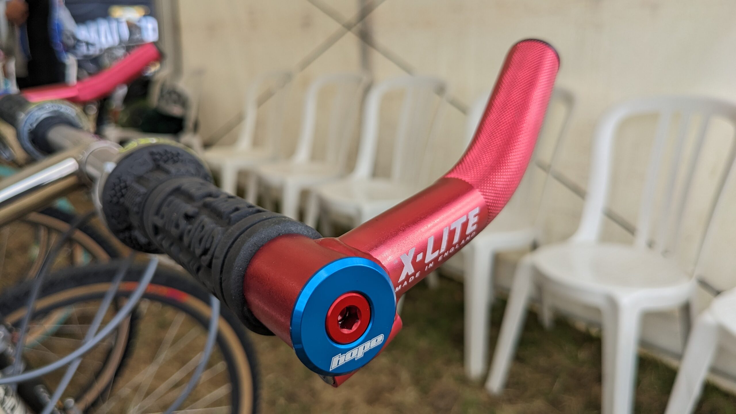 X lite bar end